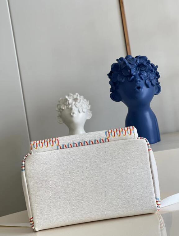 SAMC - LOV Bags - 1683