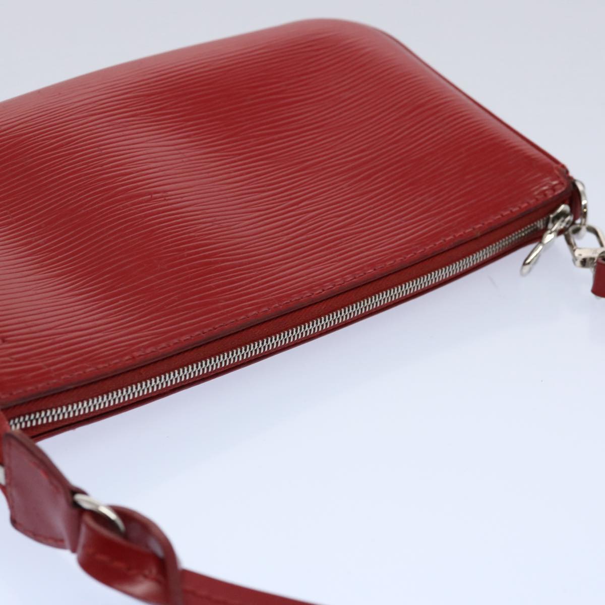 Louis Vuitton Pochette Accessoire Leather Shoulder Bag ()