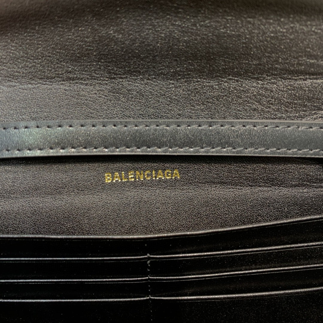 Balen Hourglass Wallet Bag In Black, For Women, Bags 8in/20cm