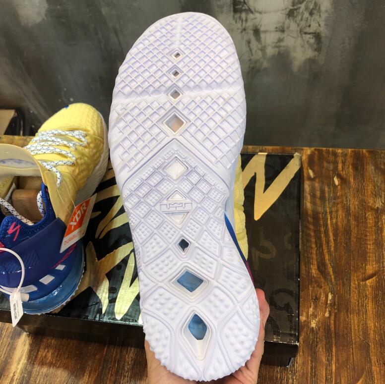SAMC - NKE Shoes - 1695