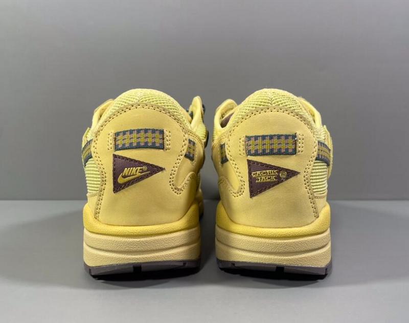 SAMC - NKE Shoes - 1054