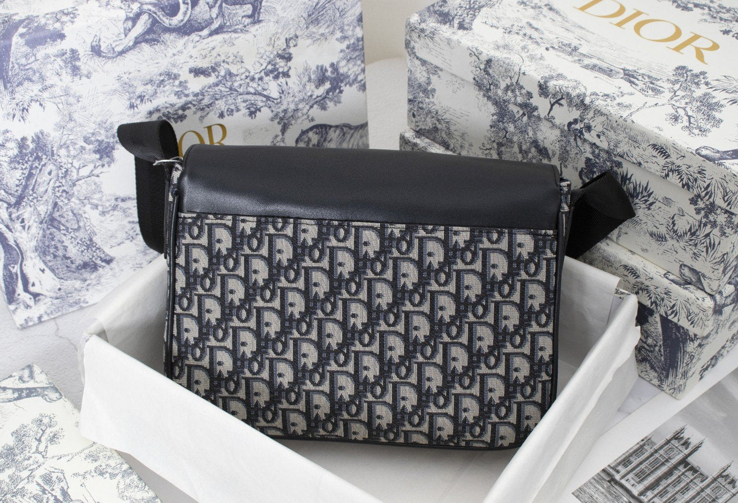 EN - New Arrival Bags DIR 095