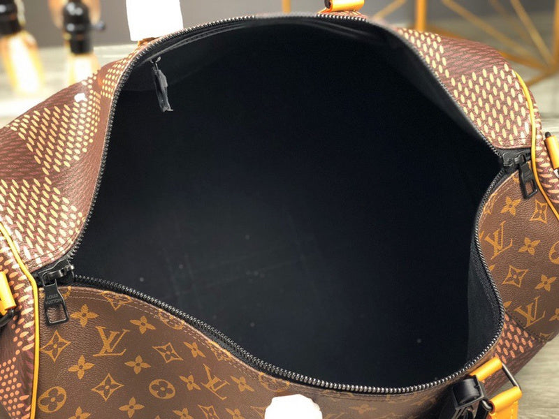 LOV2 Bags - Luxurious Bags 1717