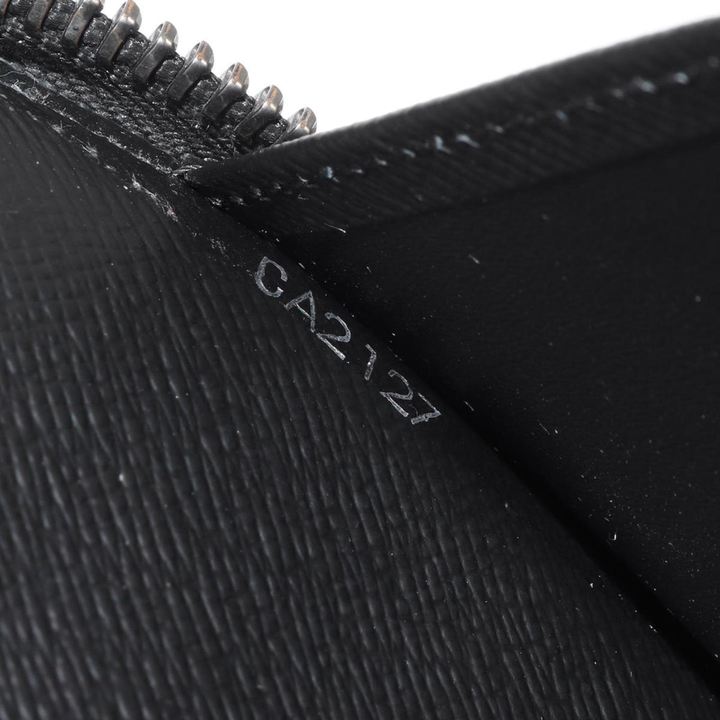 Louis Vuitton Zippy Wallet Canvas Wallet ()
