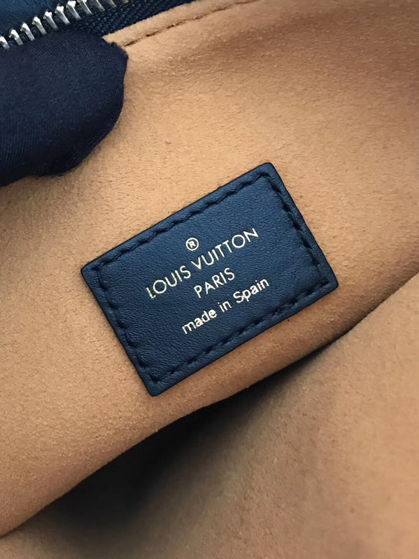 LOV2 Bags - Luxurious Bags 1887