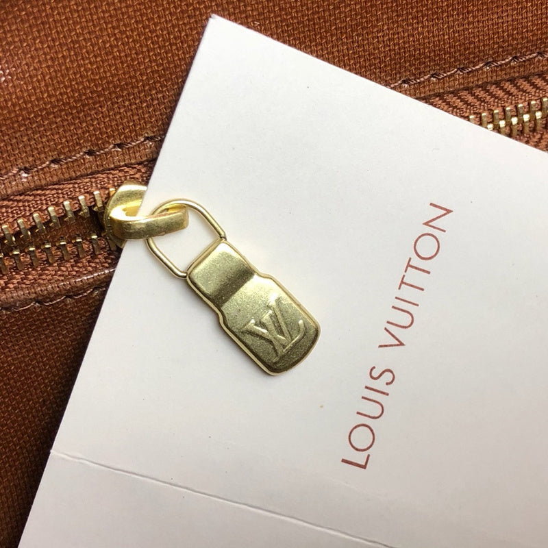 LOV2 Bags - Luxurious Bags 1920