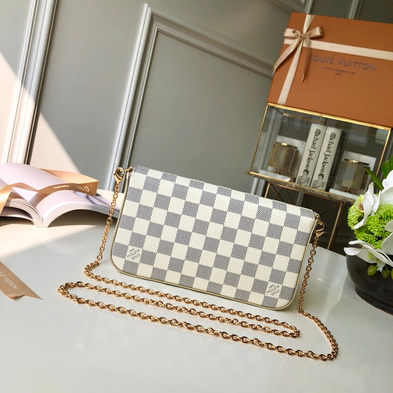 LOV2 Bags - Luxurious Bags 2607