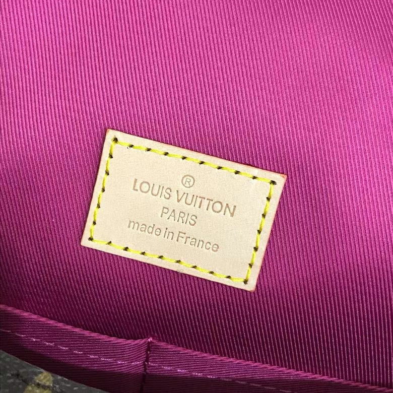 LOV2 Bags - Luxurious Bags 1260