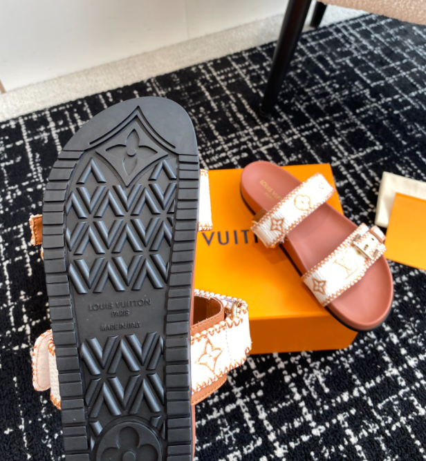 SAMC - LOV Women Shoes - 017
