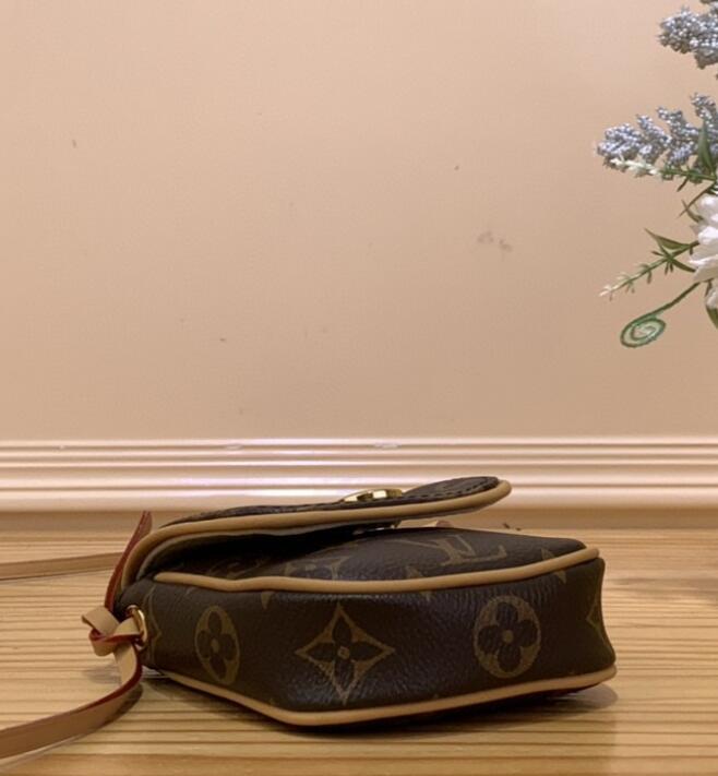 SAMC - LOV Bags - 941