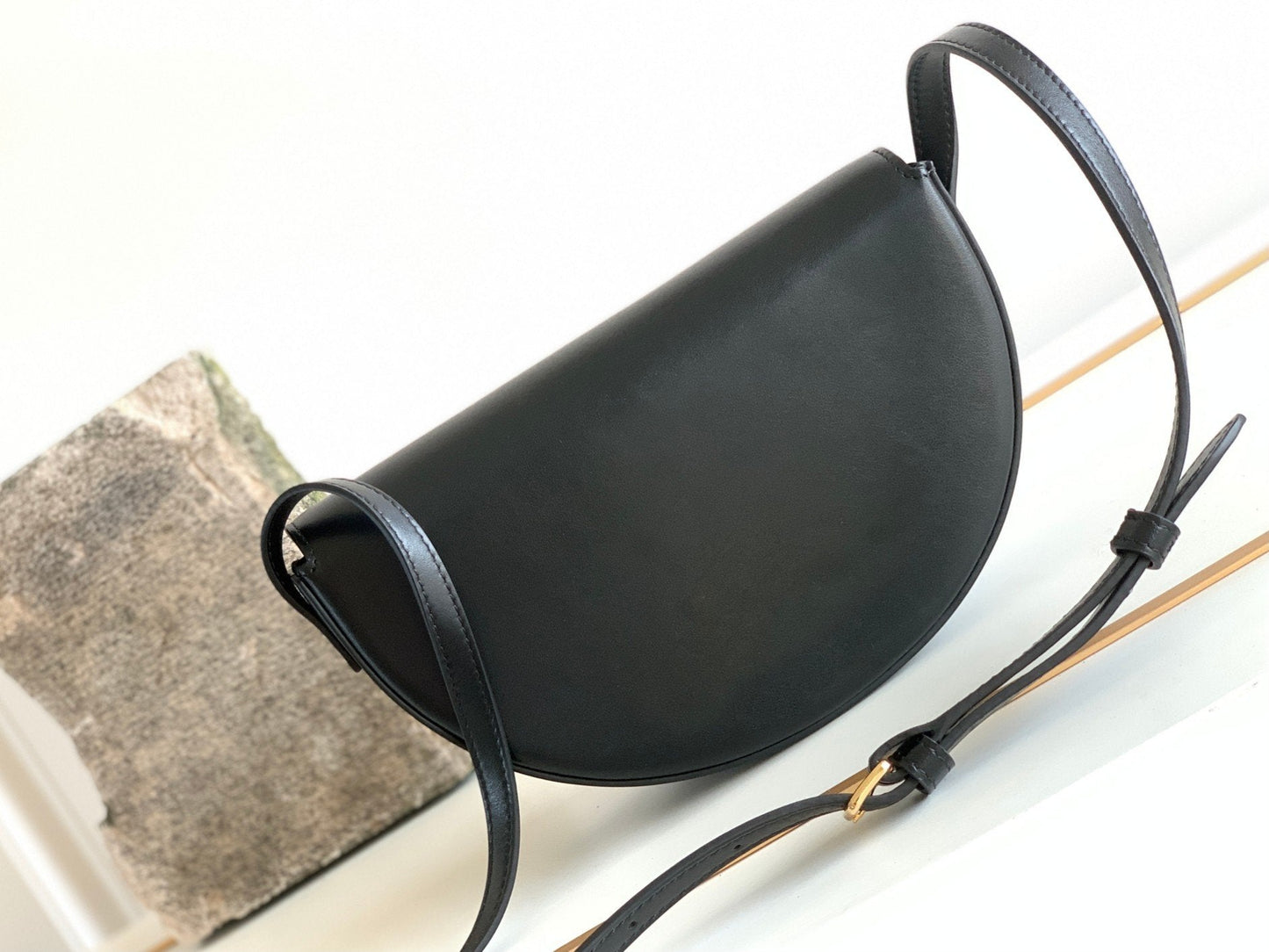 GLAMI BesaGLAMI Cuir Triomphe Bag Black For Women 9in/23cmÂÂ
