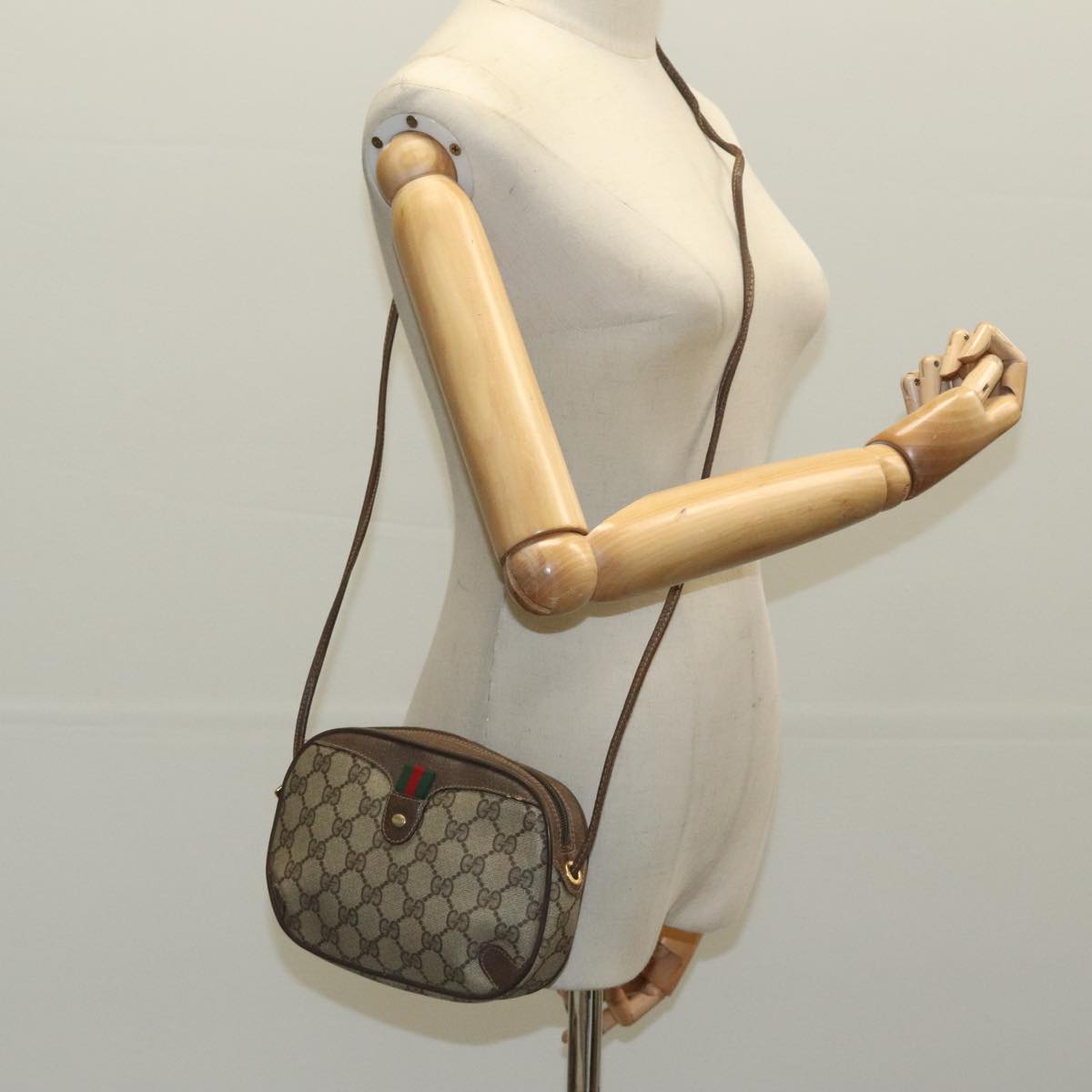 GUCCI GG Supreme Web Sherry Line Shoulder Bag PVC Beige 89 02 066 100175