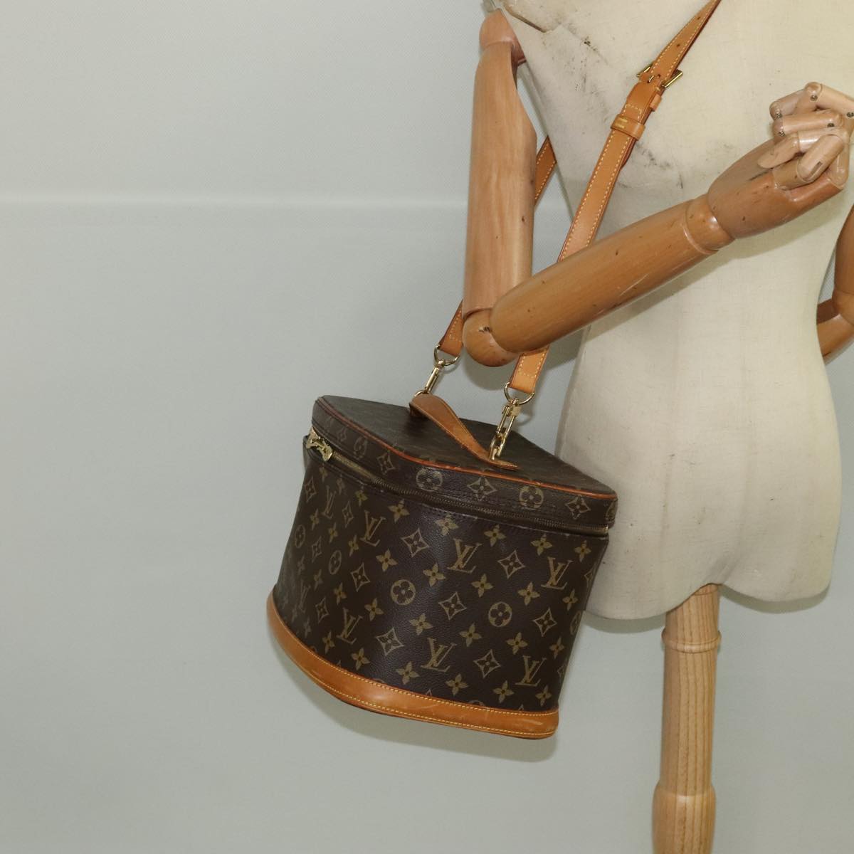 LOUIS VUITTON Monogram Nice Hand Bag M47280 LV 101673
