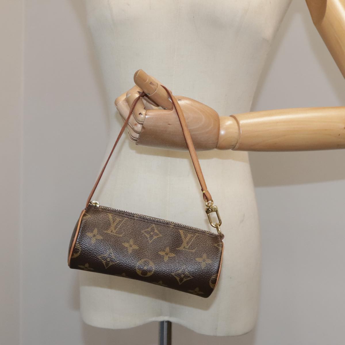 LOUIS VUITTON Monogram Papillon Pouch LV 104329