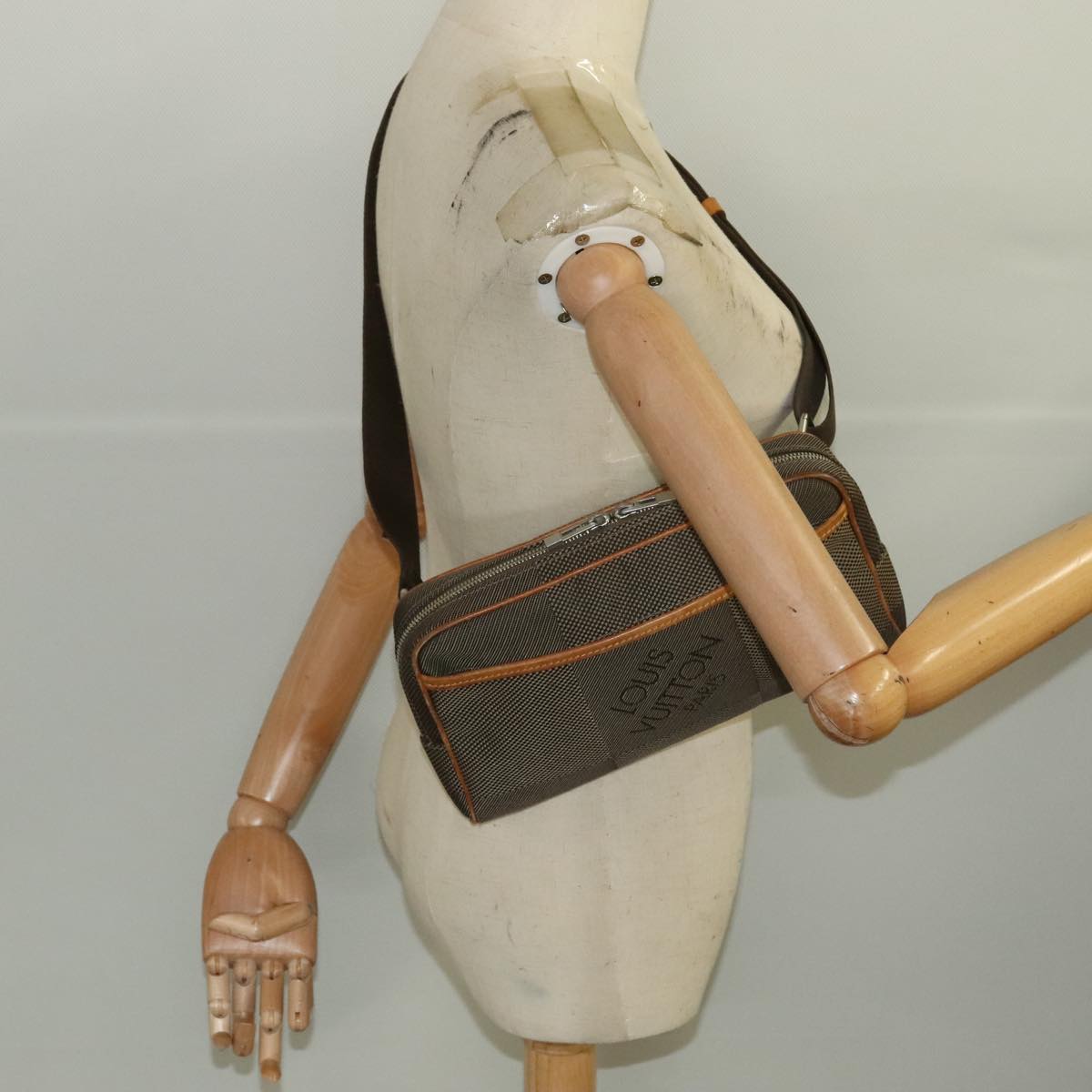 LOUIS VUITTON Damier Geant Acrobat Shoulder Bag Khaki M93619 LV 104969