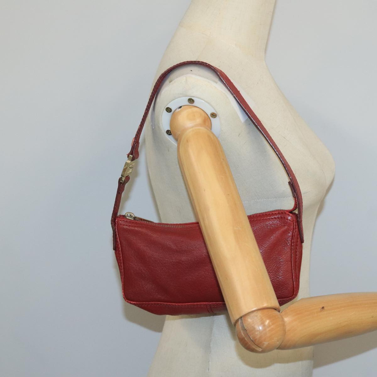 FENDI Shoulder Bag Leather Red Gold 105129