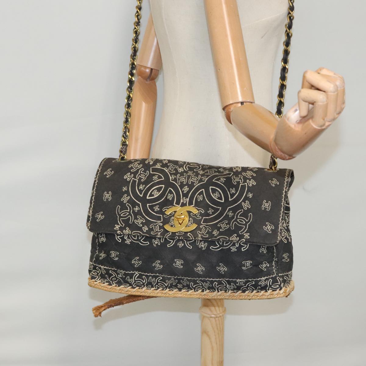 CHANEL Matelasse Chain Bandana Shoulder Bag Canvas Black CC 106419