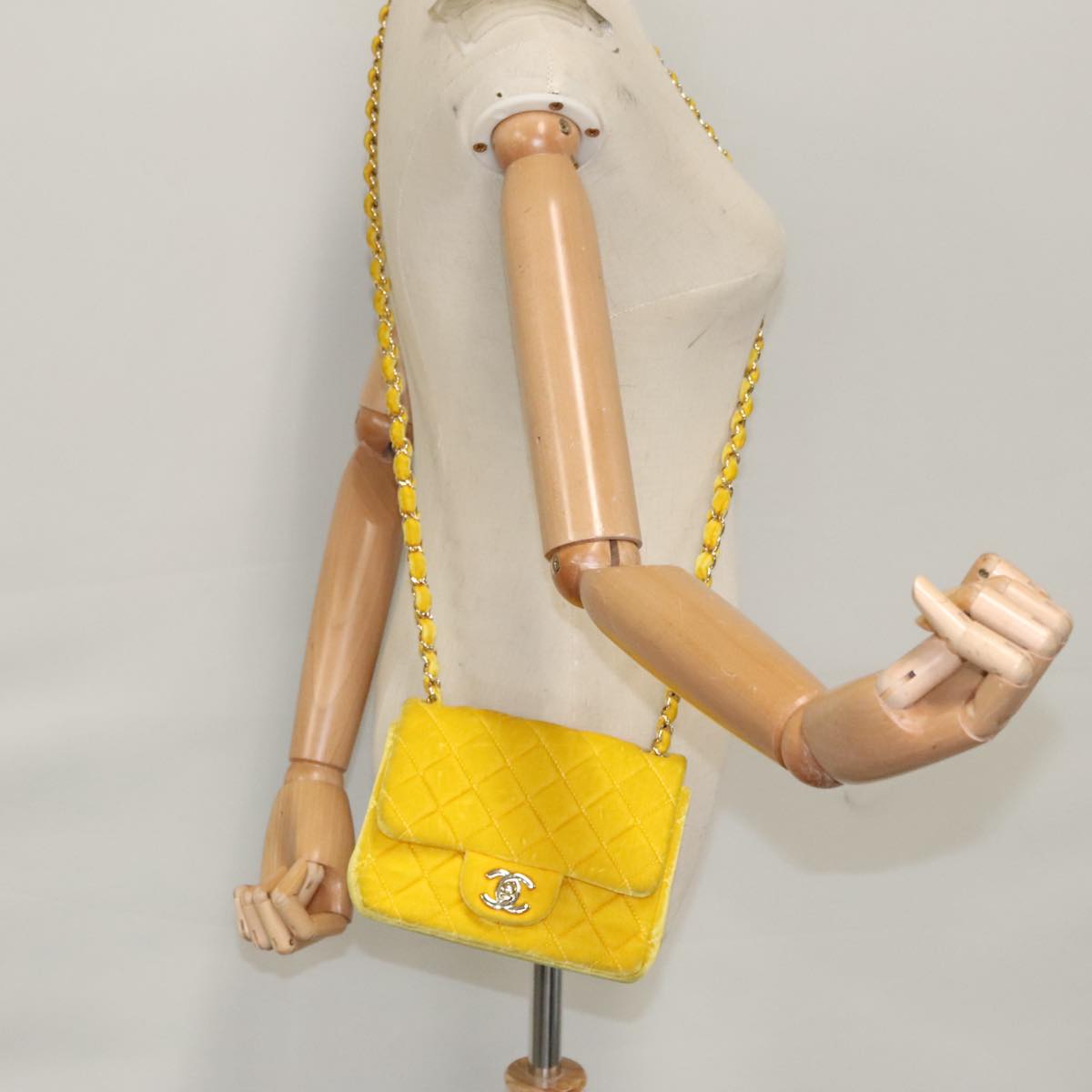 CHANEL Matelasse Chain Shoulder Bag Velor Yellow CC 106423