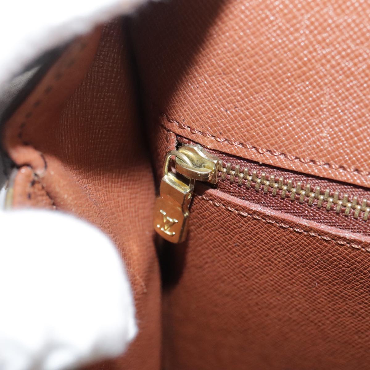 LOUIS VUITTON Monogram Saint Cloud GM Shoulder Bag M51242 LV 106669