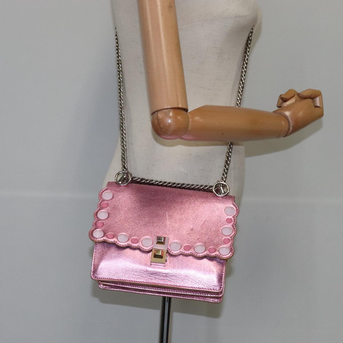 FENDI Canai Chain Shoulder Bag Leather Pink 106718