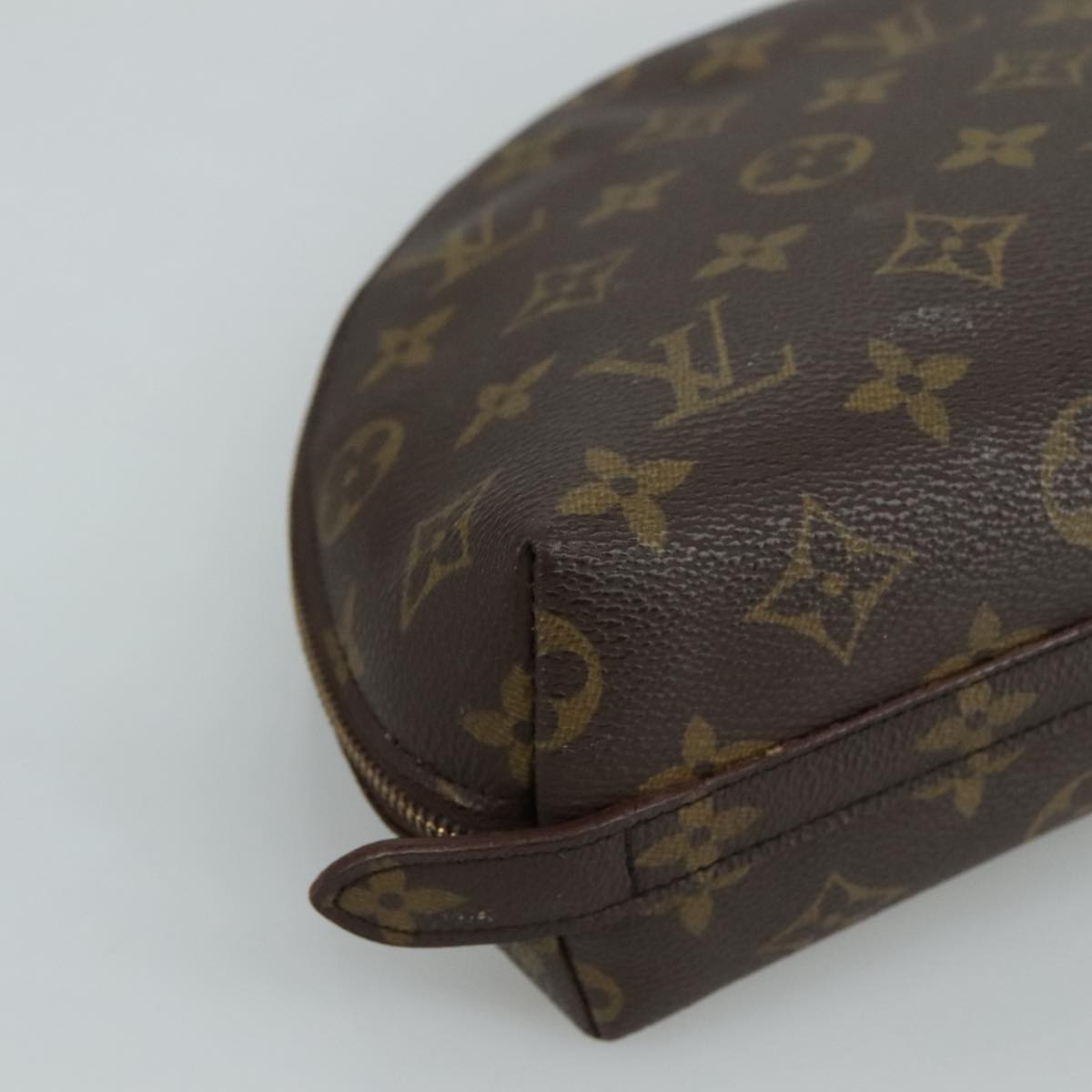 LOUIS VUITTON Monogram Trousse Demi Ronde Cosmetic Pouch M47520 LV 107143