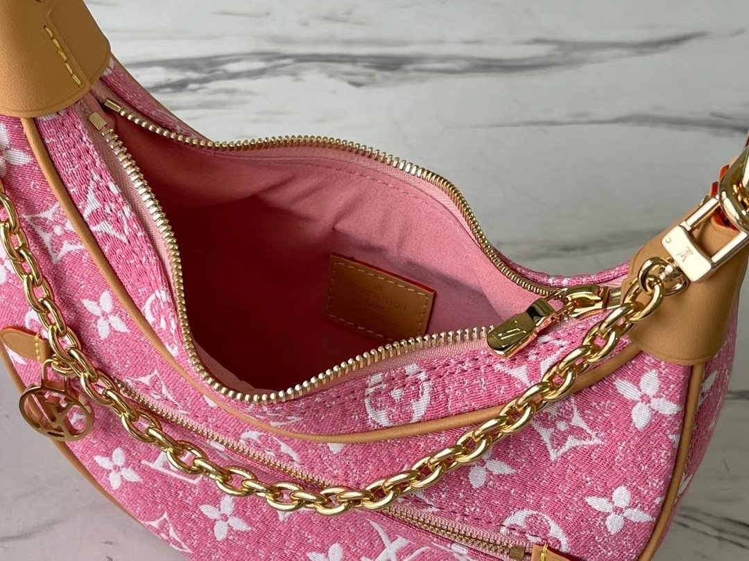 LV Loop SinGLAMI 1854 Jacquard Pink By Nicolas Ghesquière For Cruise Show, WoHandbags 9.1in/23cm LV M81166