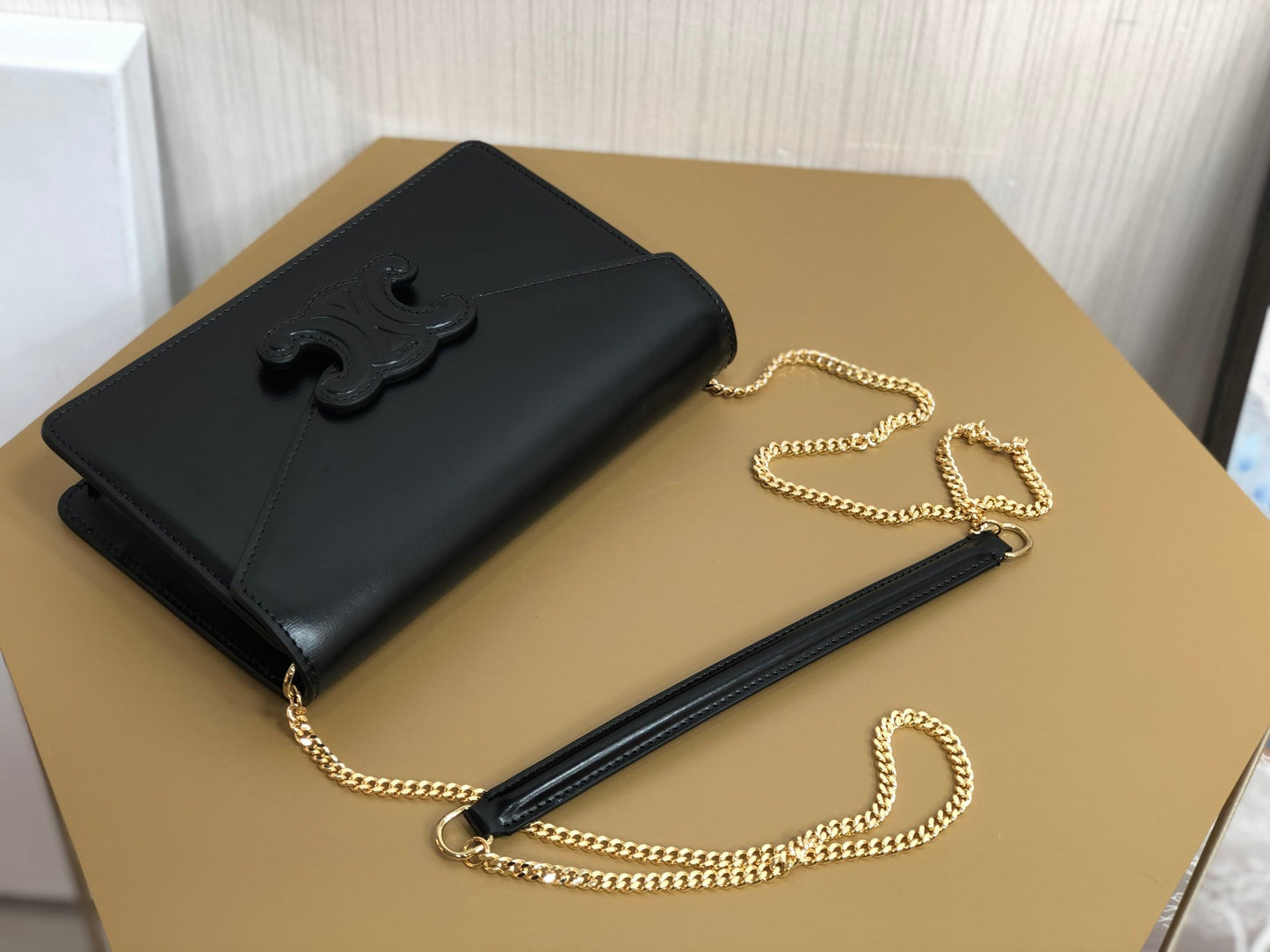 GLAMI Wallet On Chain Triomphe Black For Women 7in/19cm  10J733DPV.38NO