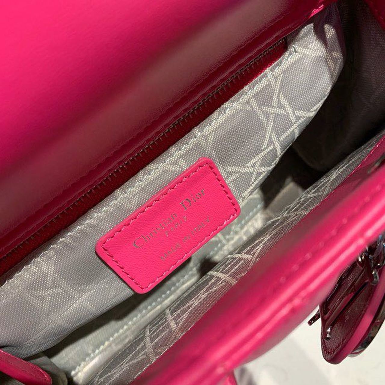 GLAMI MeGLAMIum Lady Bag Silver Hardware Hot Pink For Women 9.5in/24cm CD