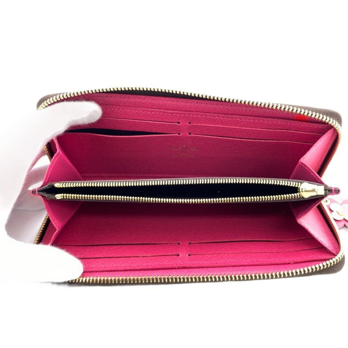 Louis Vuitton Zippy Canvas Wallet ()