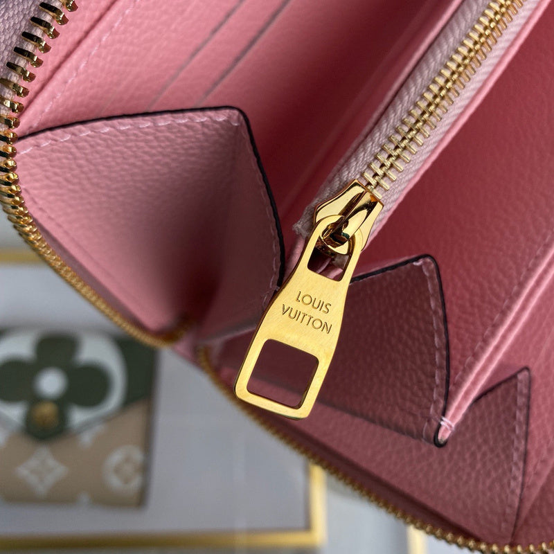 LOV2 Bags - Luxurious Bags 1821