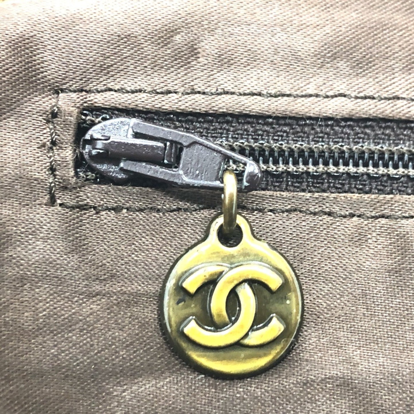 Chanel uede Tote Bag Brown