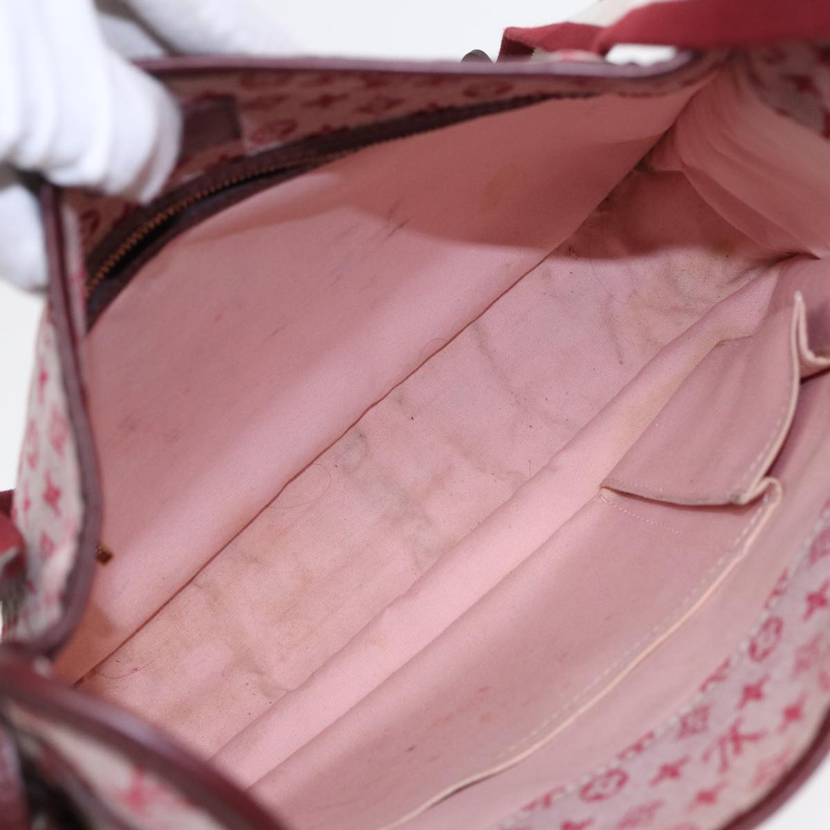 Monogram Canvas Pochette M95218