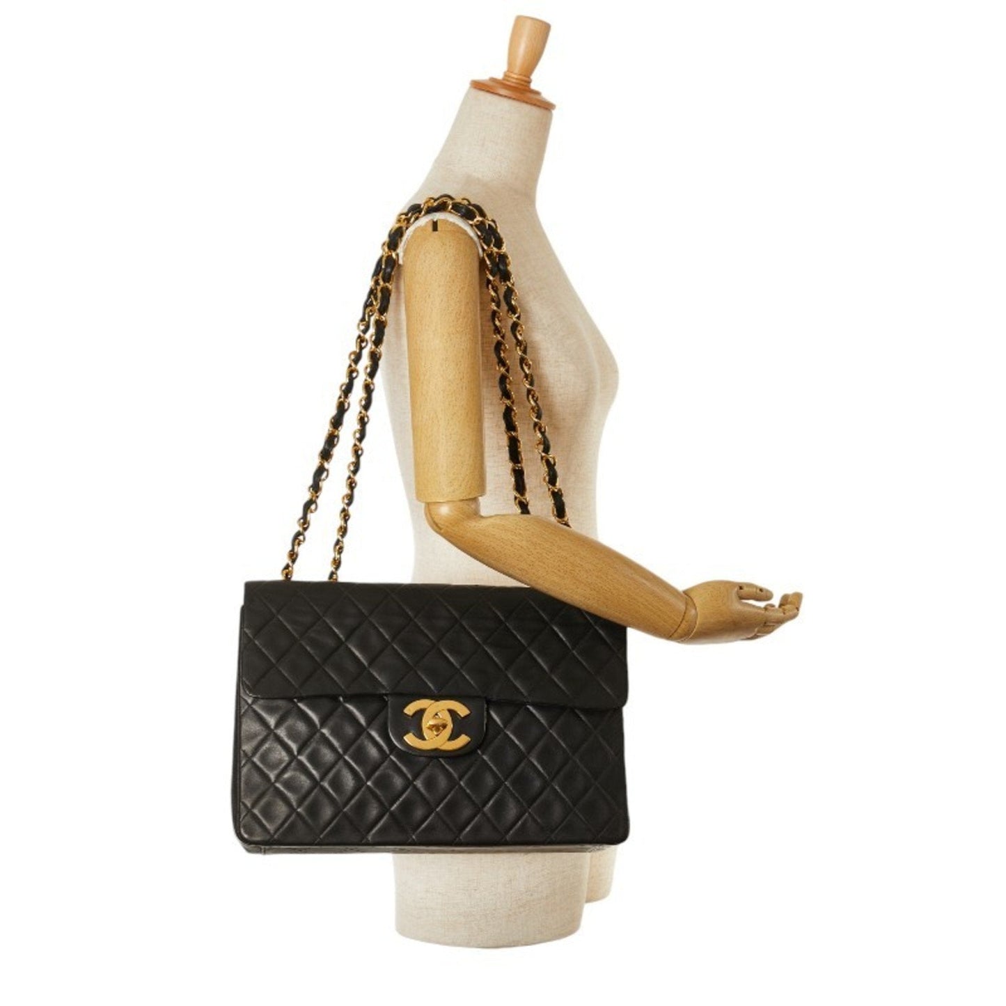 Chanel Classic Jumbo Double Flap Shoulder Bag