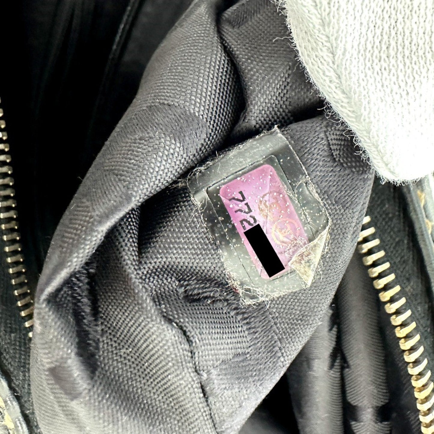 Chanel Quilted Leather Handbag Diamond Style