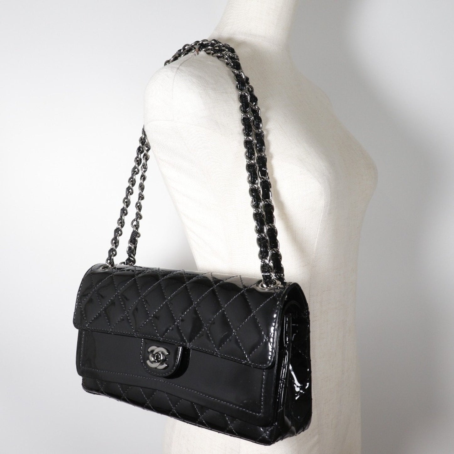 Chanel Classic Double Flap Patent Leather Shoulder Bag