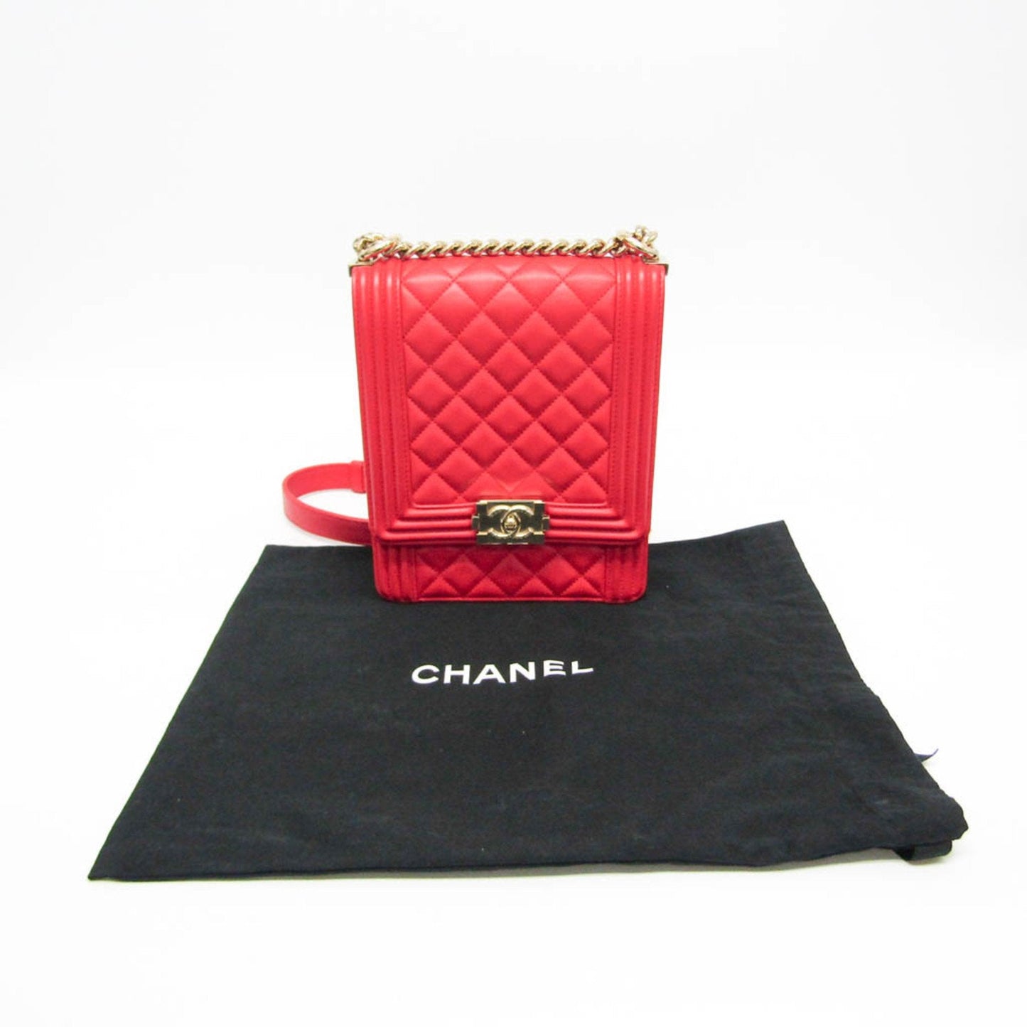 Chanel Boy Chanel Medium Flap Bag