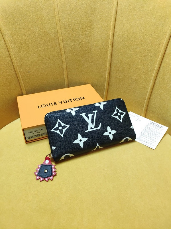 LOV2 Bags - Luxurious Bags 2150