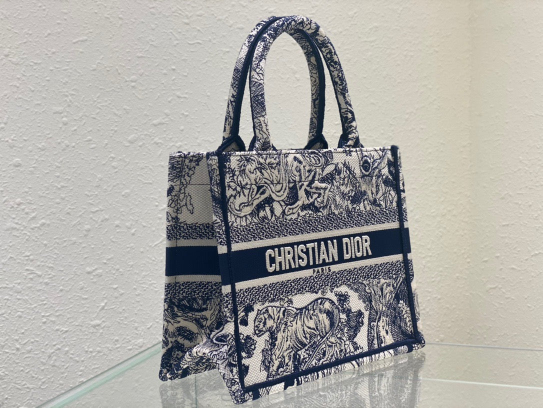GLAMI Small Book Tote Blue, For Women, Women’s Handbags 26.5cm/10.5in CD M1265ZRGO_M928
