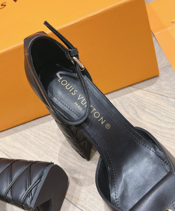 SAMC - LOV Women Shoes - 015