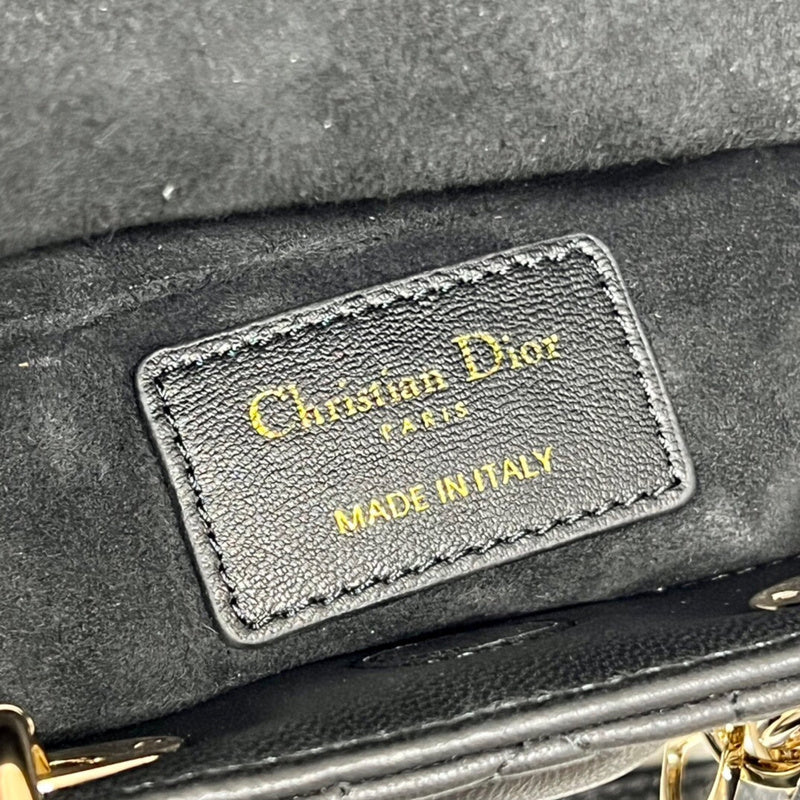 ELE - Dir Bags - 1819