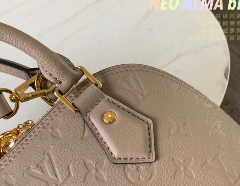 SAMC - LOV Bags - 1344