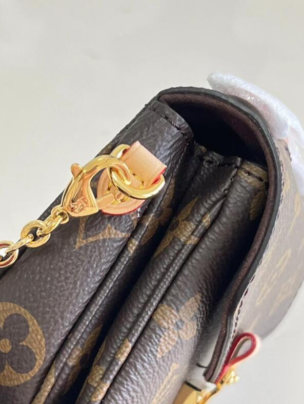 SAMC - LOV Bags - 1836