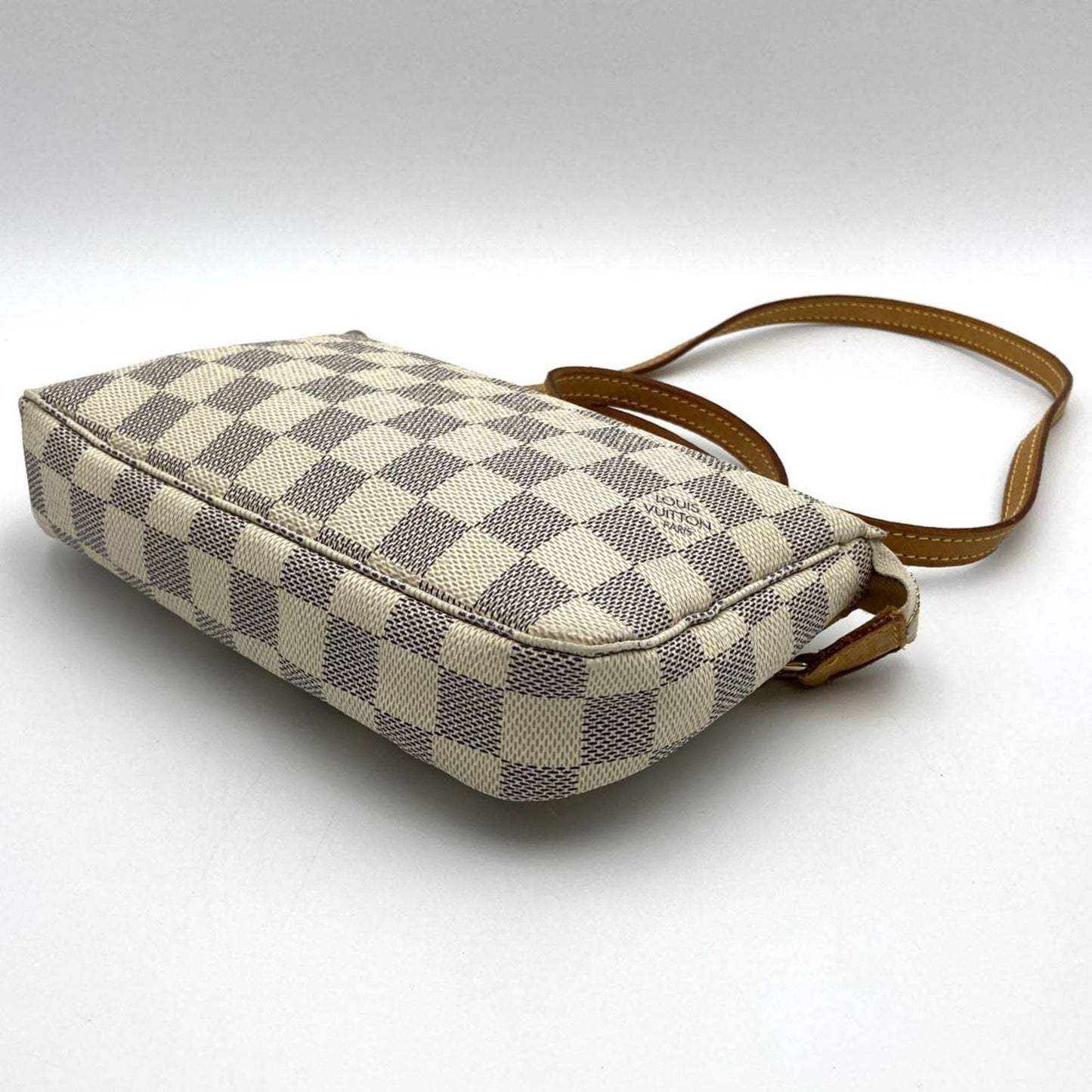 Louis Vuitton Pochette Accessoires Canvas Shoulder Bag ()