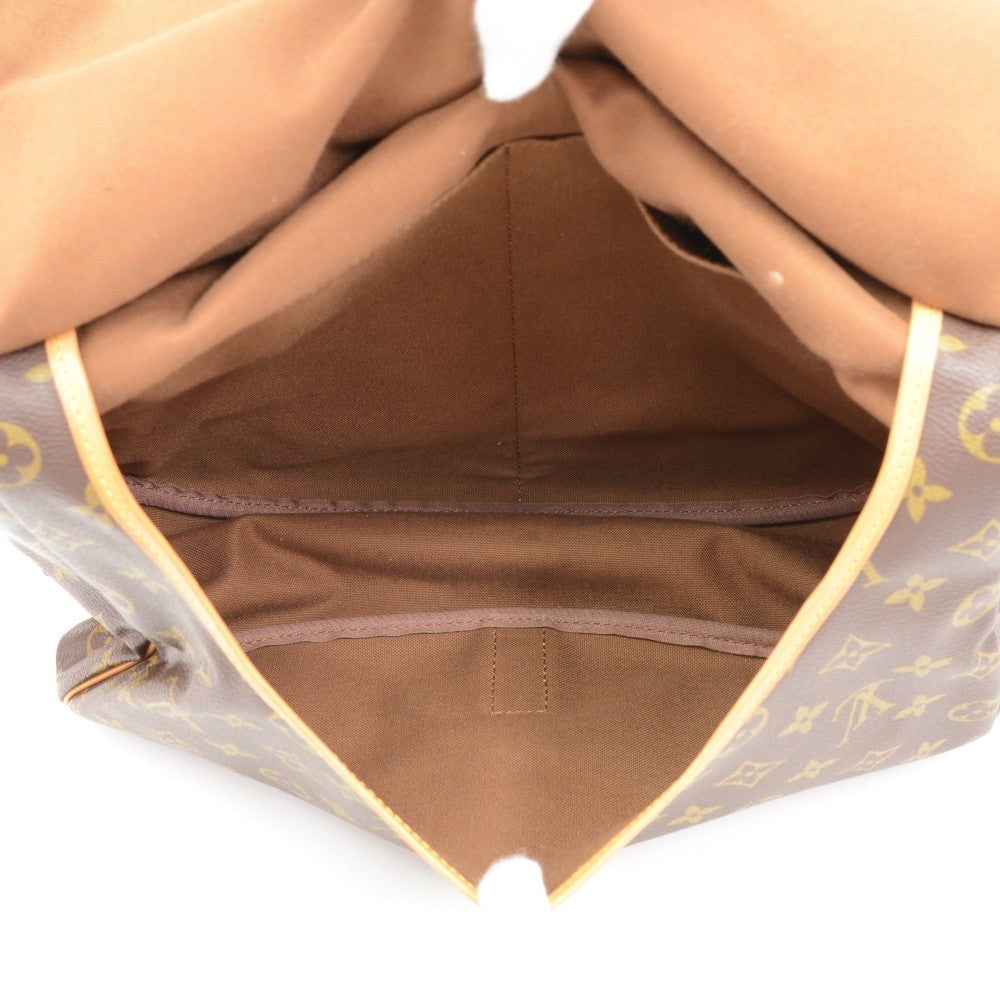 Louis Vuitto Saumur 35 Shoulder Bag