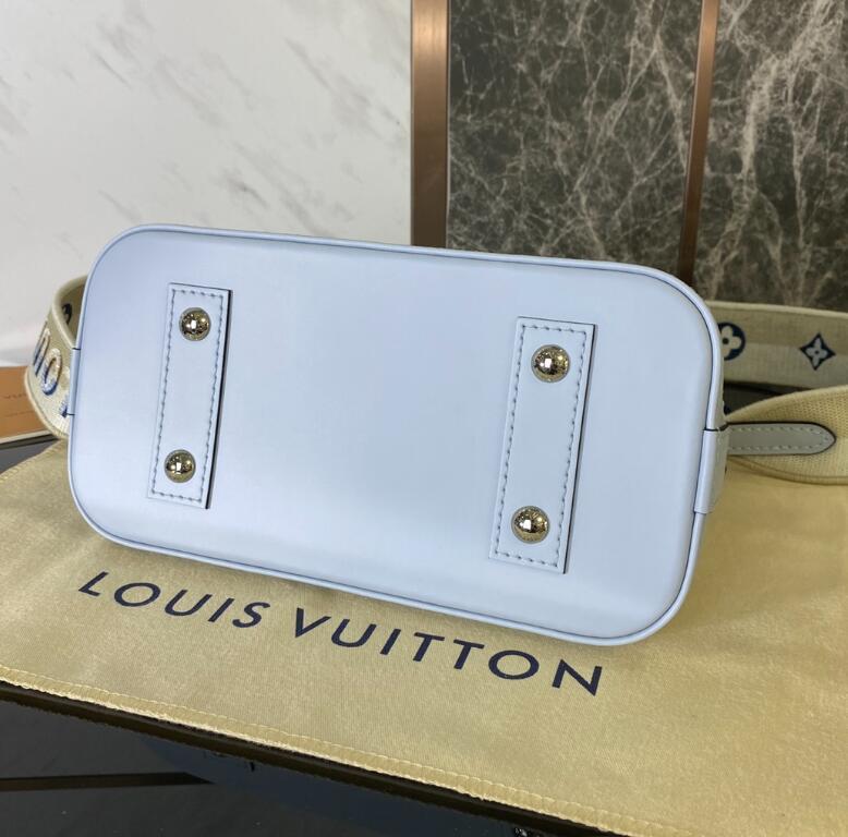 SAMC - LOV Bags - 1456