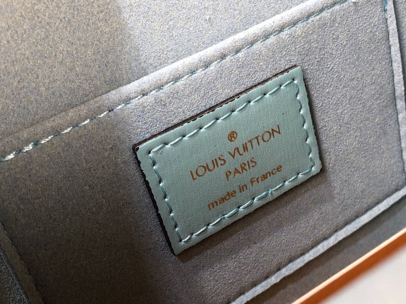 LOV2 Bags - Luxurious Bags 1827
