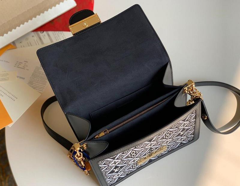 SAMC - LOV Bags - 2624