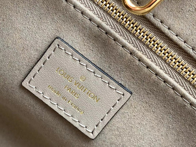 LOV2 Bags - Luxurious Bags 2536