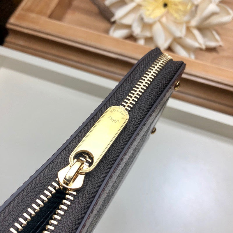 LOV2 Bags - Luxurious Bags 2406