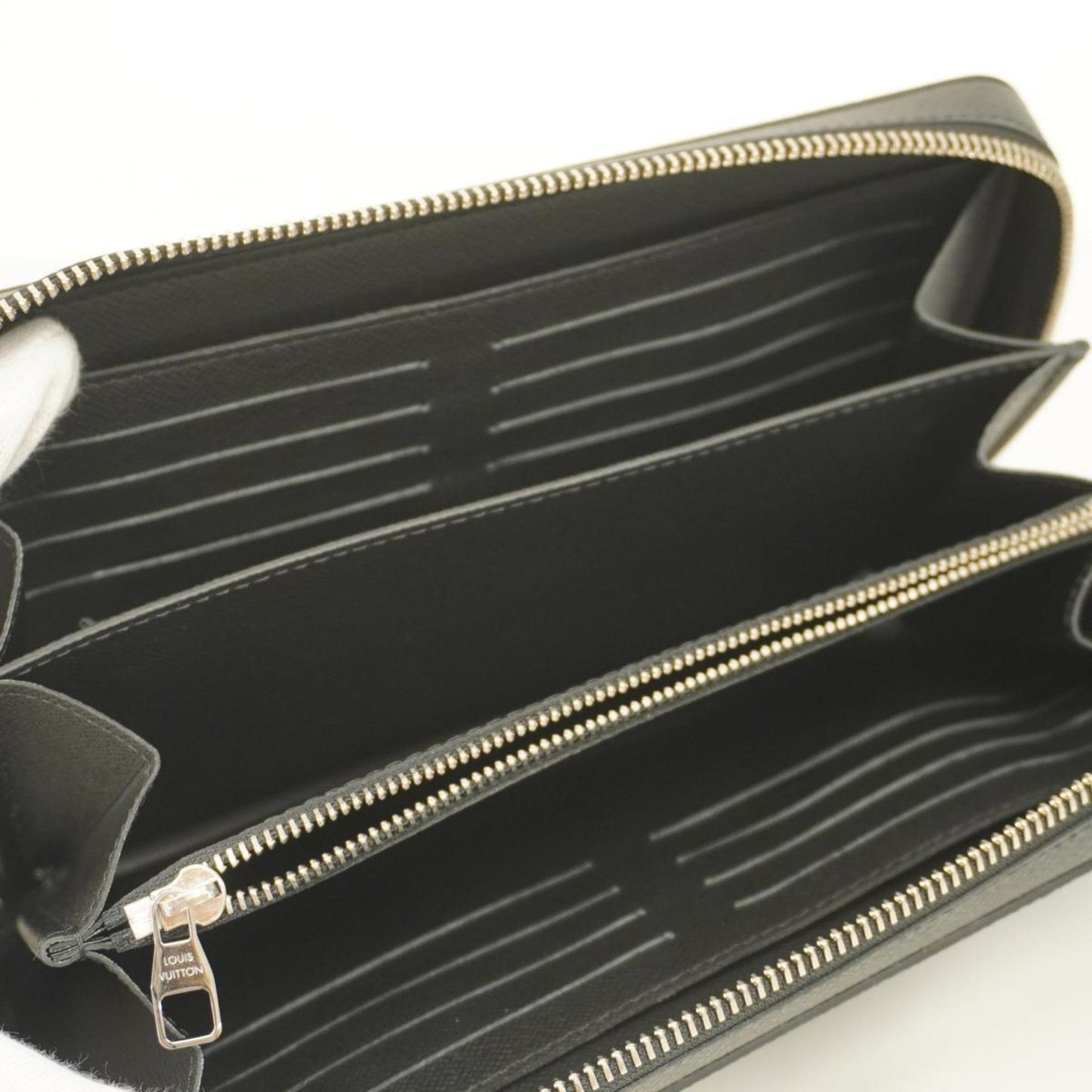 Louis Vuitton Zippy Xl Leather Wallet ()
